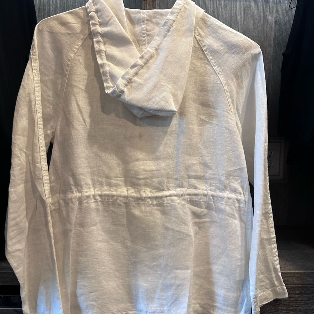 Tommy Bahama size XS - Picture 3 of 4
